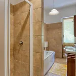 2 Bedroom Beautiful In * Stresa