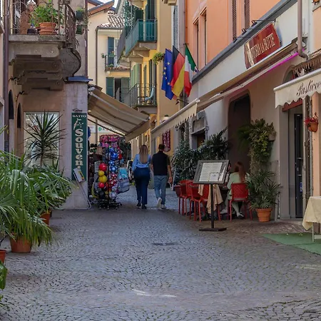 2 Bedroom Beautiful In *