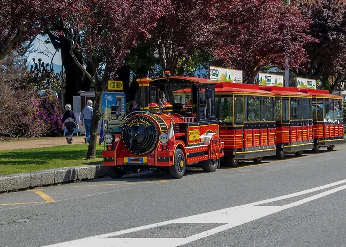 Lägenhet 2 Bedroom Beautiful In Stresa